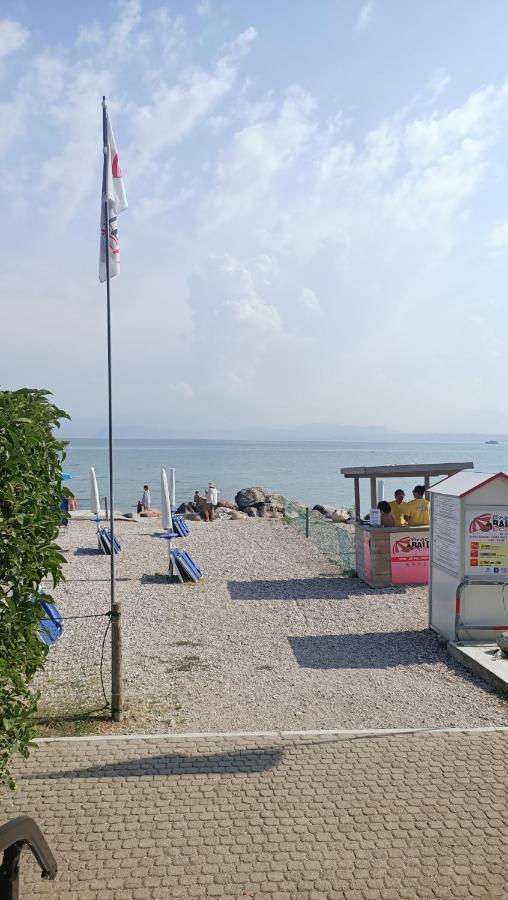 Residence Pool Peschiera Del Garda Eksteriør billede